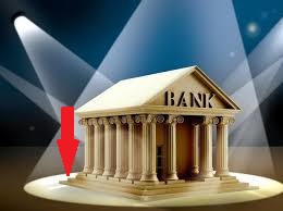 Χρηματιστήριο: Πτώση 15% για τις τράπεζες τον Ιούλιο